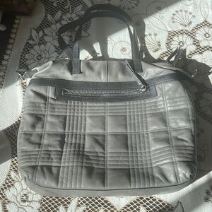 Albert Bellucci Gray Black Quilt Stitched Leather & Double Zipper Very Spacious